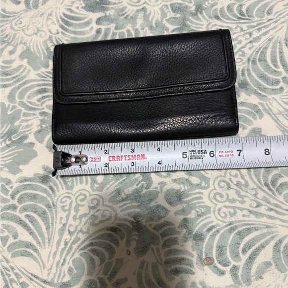Ladies leather wallet - Picture 3 of 8